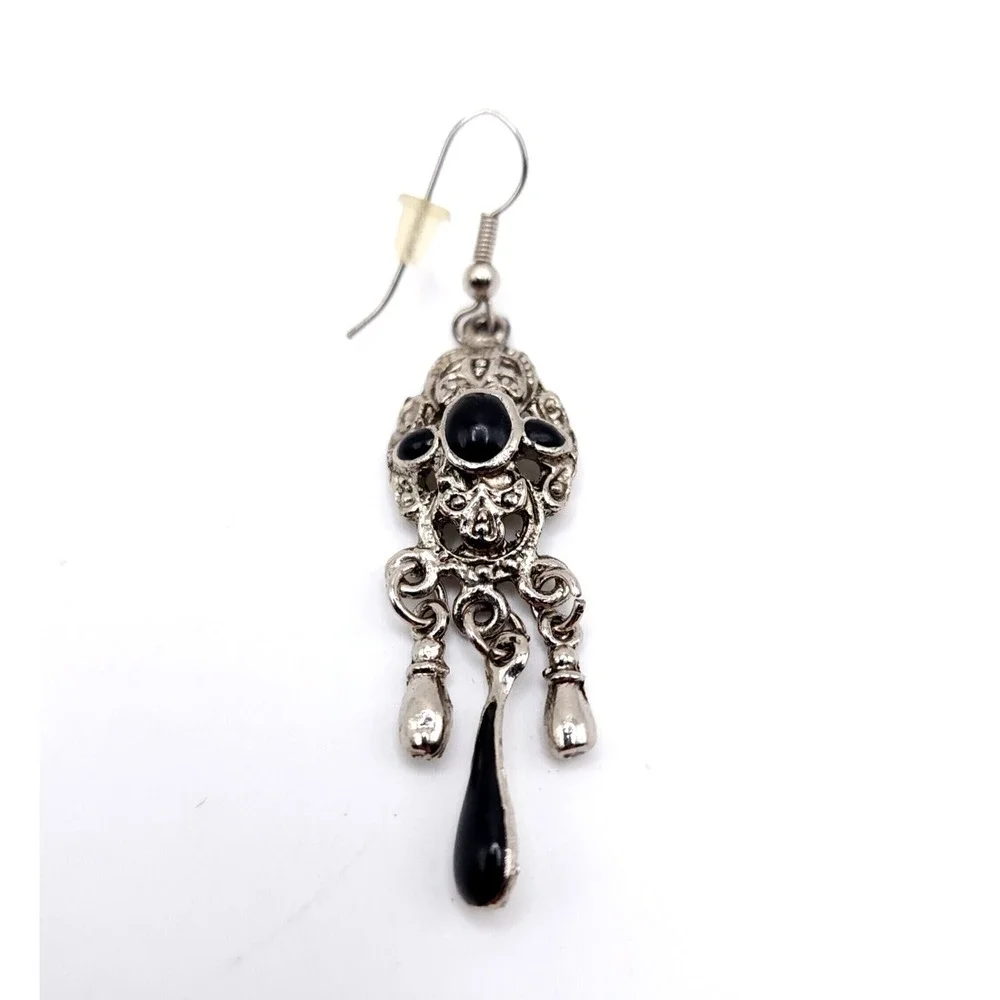 Victorian Dangle Earrings Silver‎ Filigree Faux Onyx Gothic